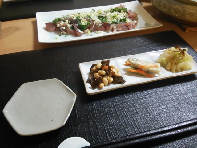 鍋の前〈三種盛り皿〉