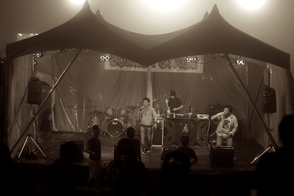 DONCLENCH ROCK FESTIVAL 2011